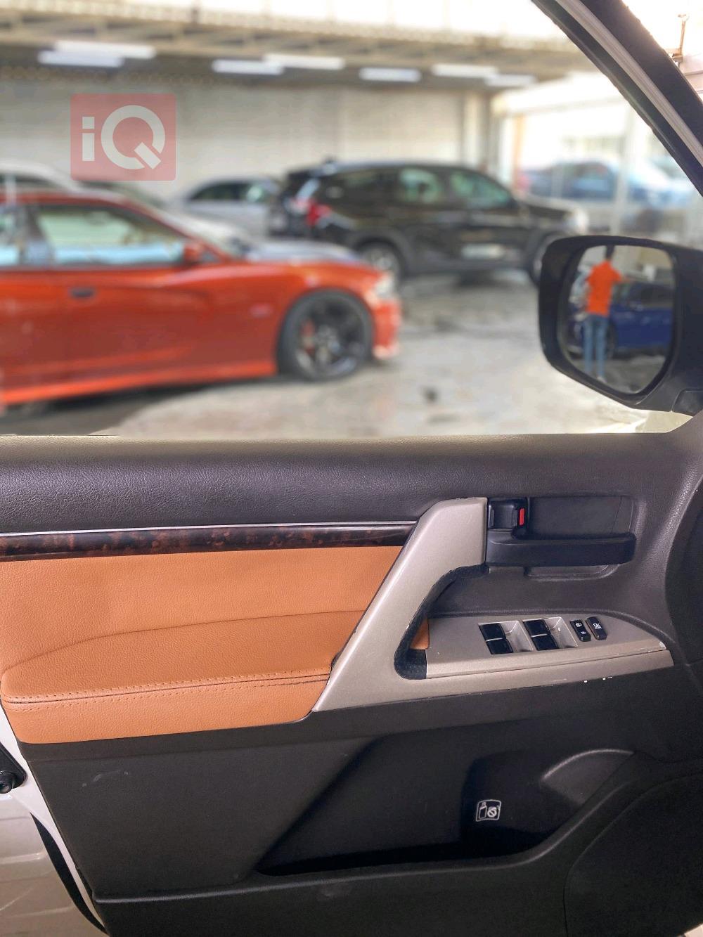 تويوتا لاندكروزر